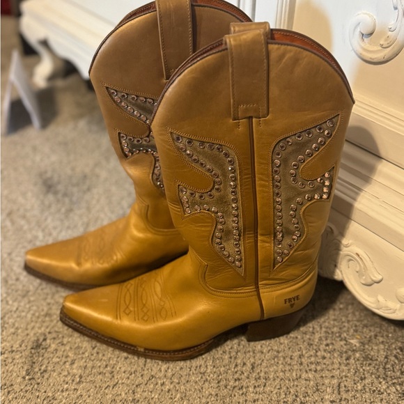 Frye Daisy Duke pink sequin cowgirl boots - Picture 9 of 9